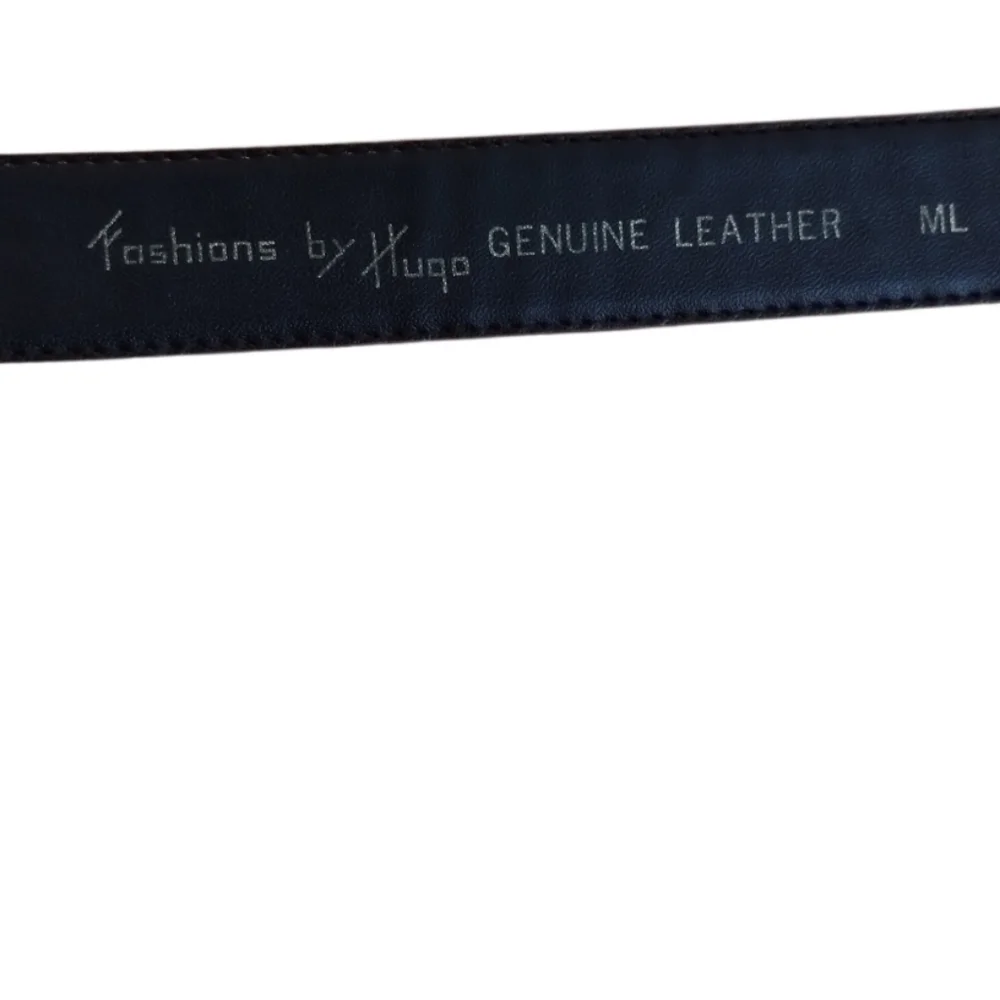 Fashions By HUGO Brown Leather Alligator Embossed Leather Belt Size M/L